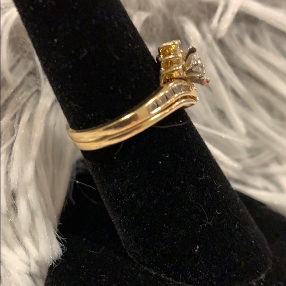 14KP Diamond and Gold Engagement Ring Set - Picture 3 of 8